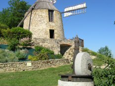 Mes vacances d'été à Lautrec, petit village du Pays de Cocagne Moulin11